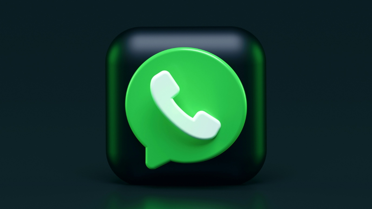 whatsapp-may-soon-let-you-protect-your-encrypted-chat-backups-using-passkeys-everything-we-know